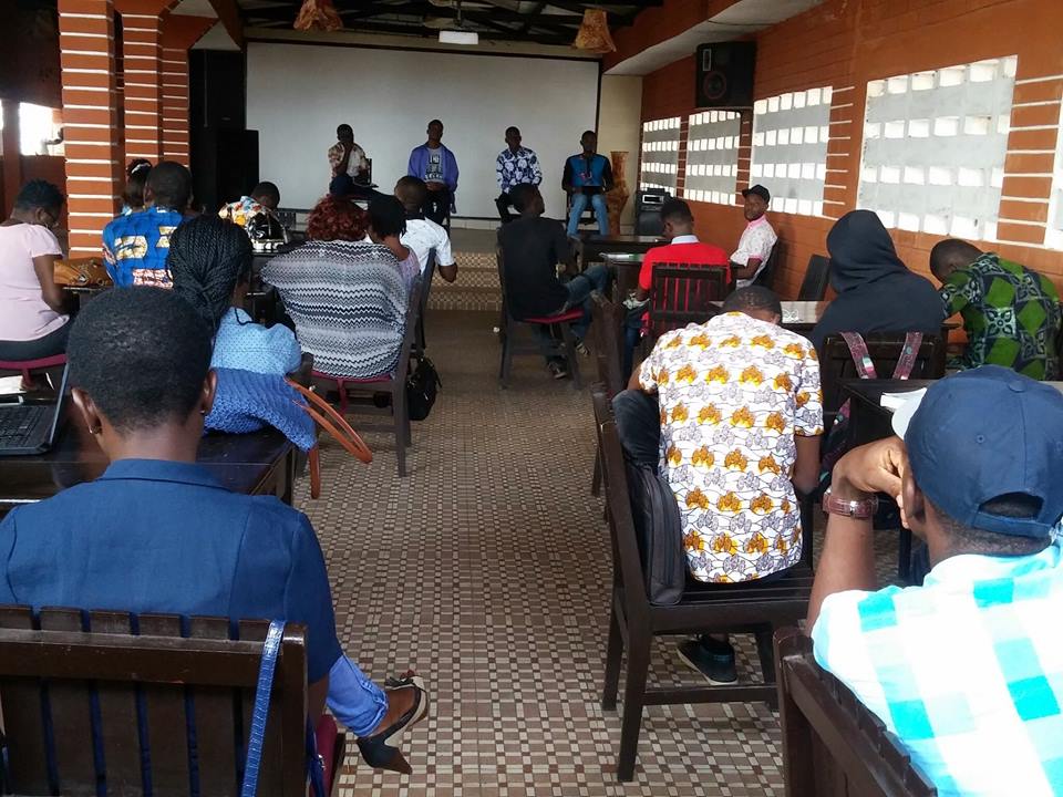 Article : Comment les startups embauchent-elles?